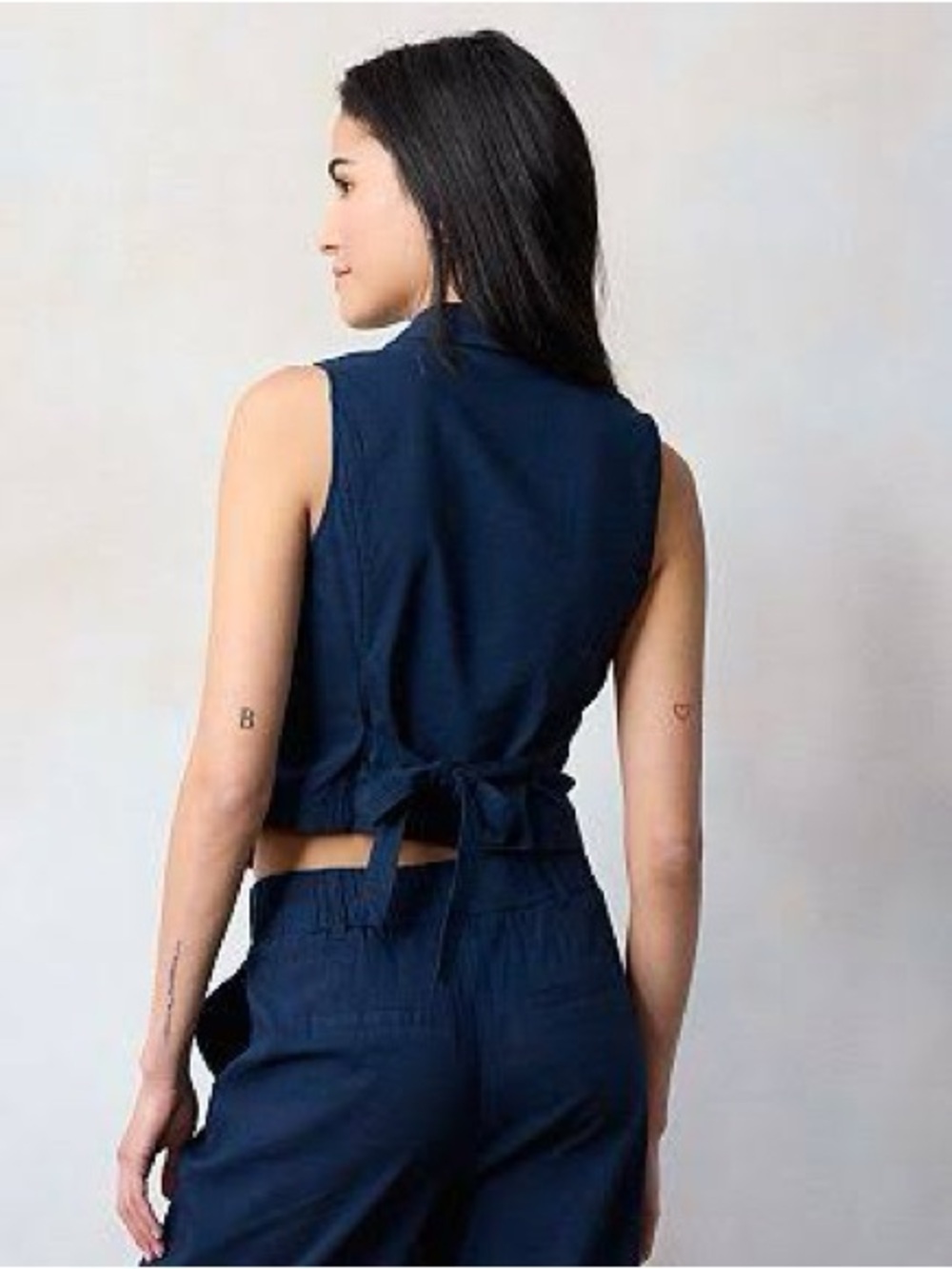 LC Lauren Conrad Navy Blue Sleeveless Button Vest - Picture 2 of 5
